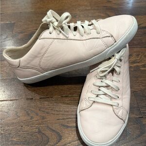 Women's Light Pink Leather Sneakers
